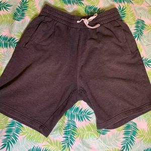 H&M knee high shorts